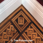Patterned Oak Wood Floor: Decorative Oak Flooring Corner Pattern, Oak Grain Photo Example